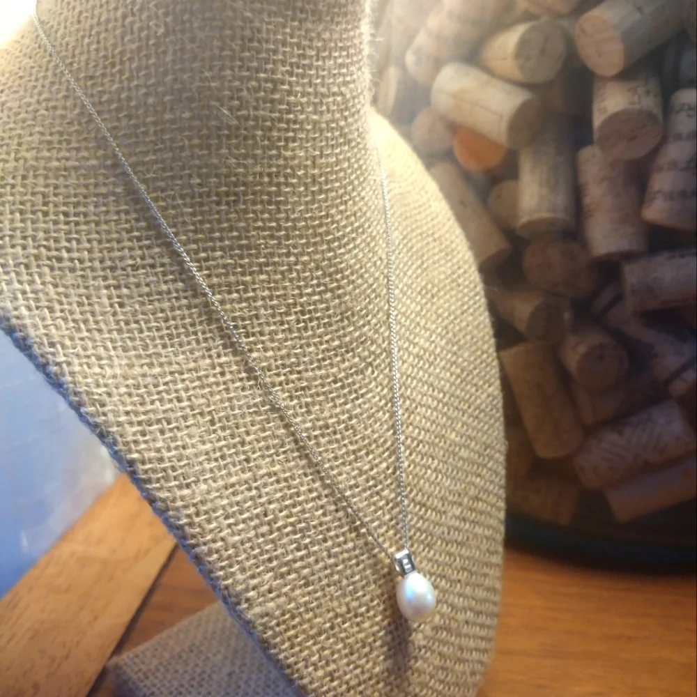 14k Solid White Gold Necklace With 14k Gold Pendant & 9mm Genuine Pearl Quartz - Picture 6 of 13